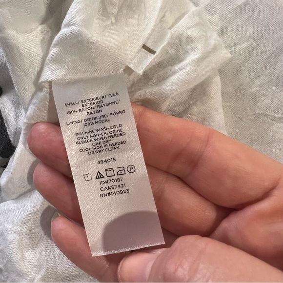 Loft White and multi color floral print Tie Neck Sleeveless Midi Dress s… - Picture 16 of 16